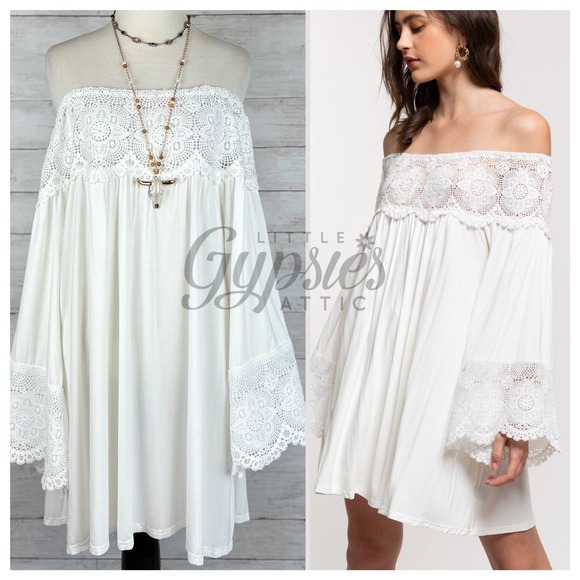 POL Tops - POL Make it Romance Lace Tunic